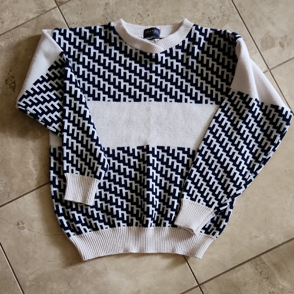 Women's Blue and White Izod Sweater